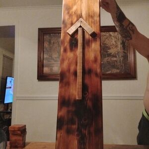 Rustic Wooden Arrow Wall Decor